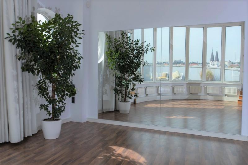 Wohlfühlen mit traumhafter Aussicht über den Dächern von Wien.